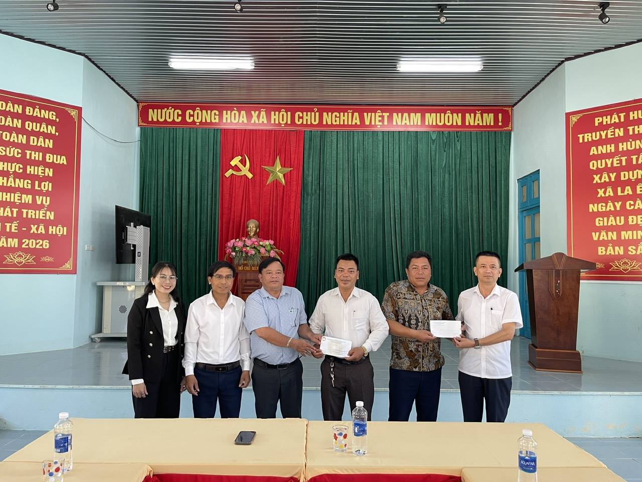 anh tin bai